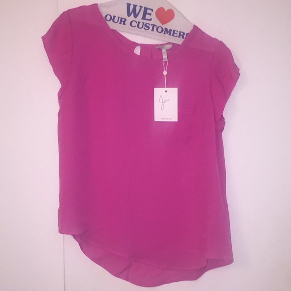 Joie Tops - Joie short sleeve pink silk blouse Joie Tops - Joie short sleeve pink silk blouse
